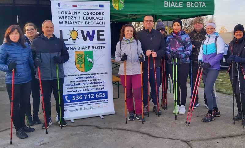 Zdjęcie do Nordic Walking-Murowaniec, Łochowo